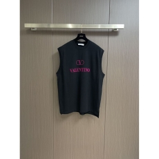 Valentino Vest